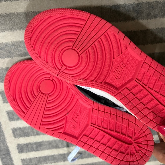 Jordan 1 Mid Youth - Picture 4 of 4